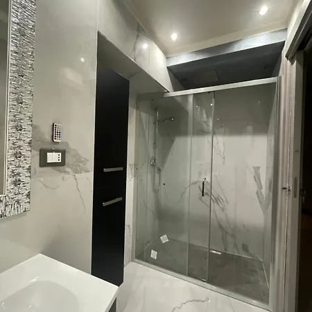 Airport Narciso Guest house