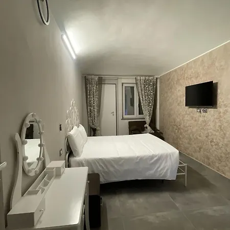 Airport Narciso Gæstehus 3*